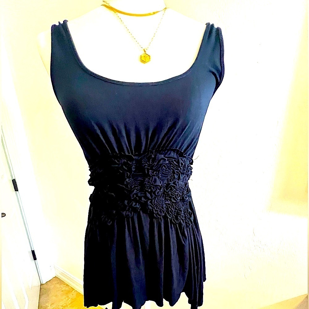 Bailey 44 small stretchy navy blue tank top gathered waist.